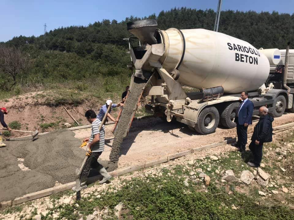 Sofular Köyünde betonlama çalışması yapıldı